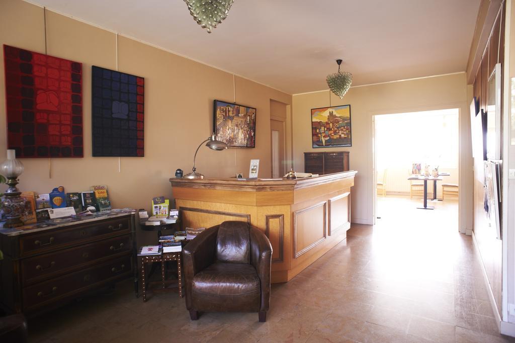 Hotel La Longue Vue Gennes-Val-de-Loire ภายนอก รูปภาพ