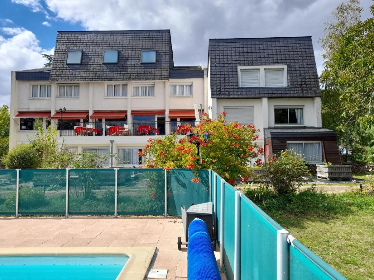 Hotel La Longue Vue Gennes-Val-de-Loire ภายนอก รูปภาพ