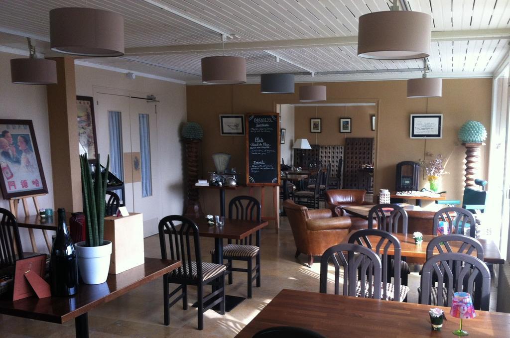 Hotel La Longue Vue Gennes-Val-de-Loire ภายนอก รูปภาพ