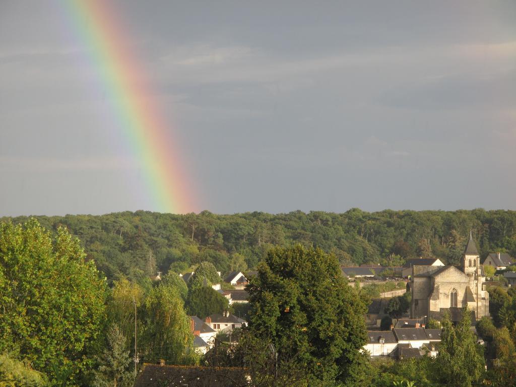 Hotel La Longue Vue Gennes-Val-de-Loire ภายนอก รูปภาพ