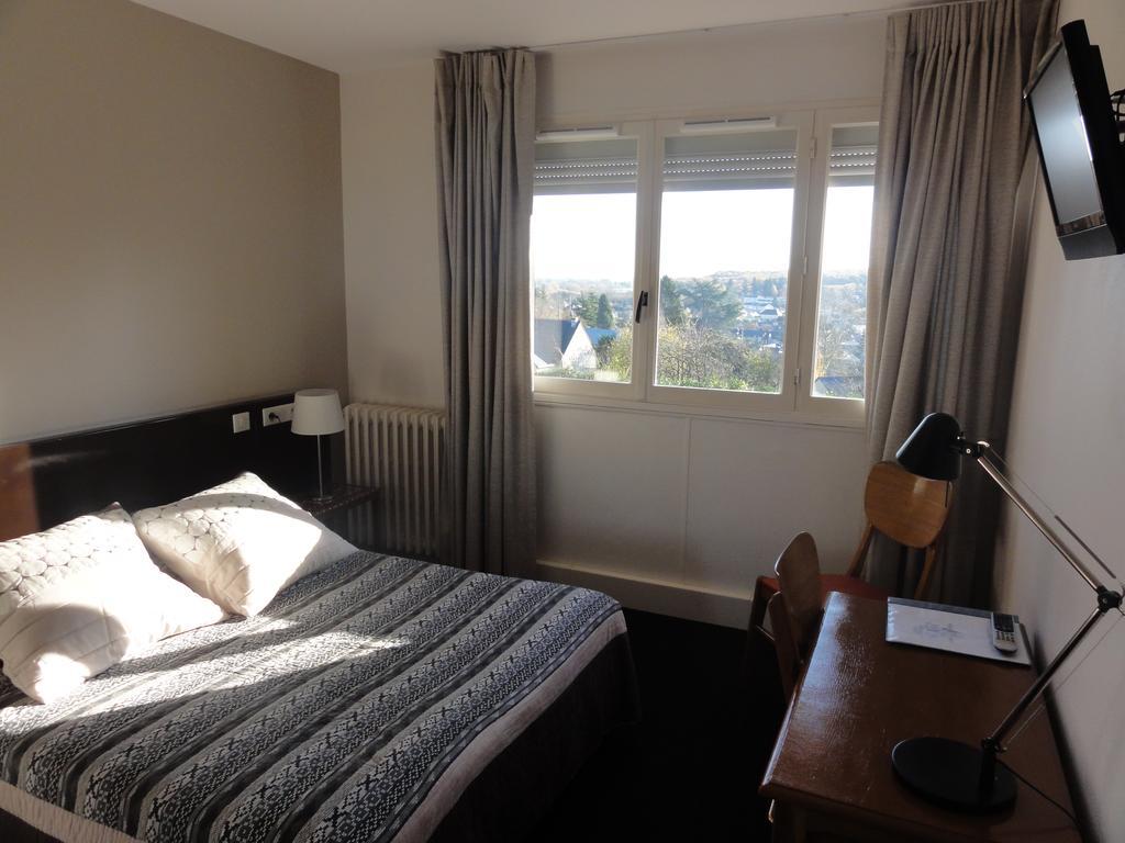 Hotel La Longue Vue Gennes-Val-de-Loire ภายนอก รูปภาพ