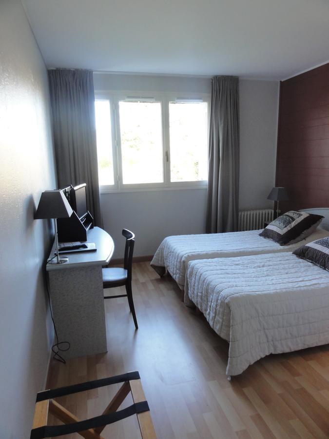 Hotel La Longue Vue Gennes-Val-de-Loire ภายนอก รูปภาพ